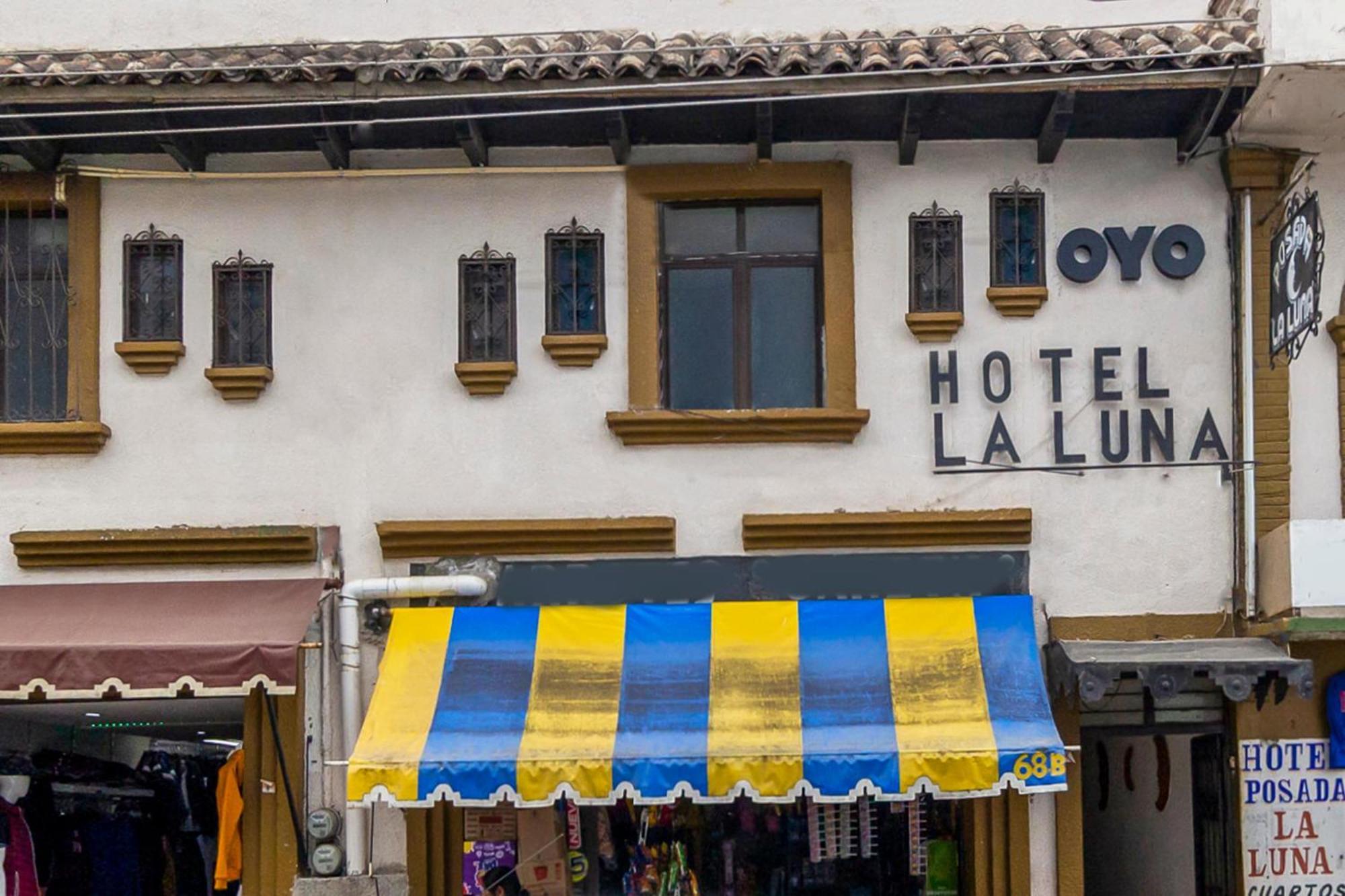 Oyo Hotel La Luna, Templo De Santo Domingo De Guzman San Cristobal de las Casas Bagian luar foto
